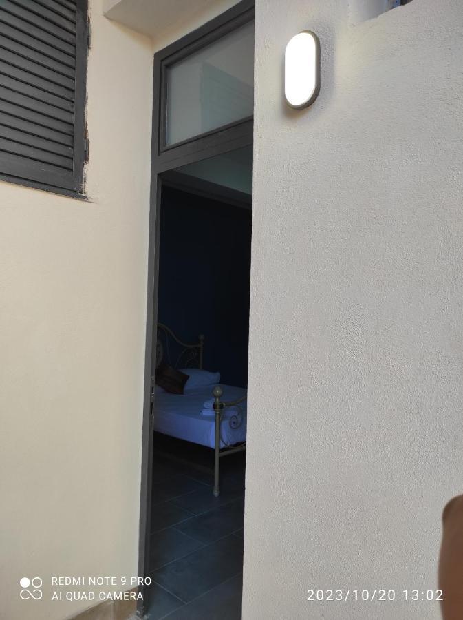 Casablanca Rooms 卡塔尼亚 客房 照片